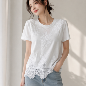 蕾絲刺繡上衣